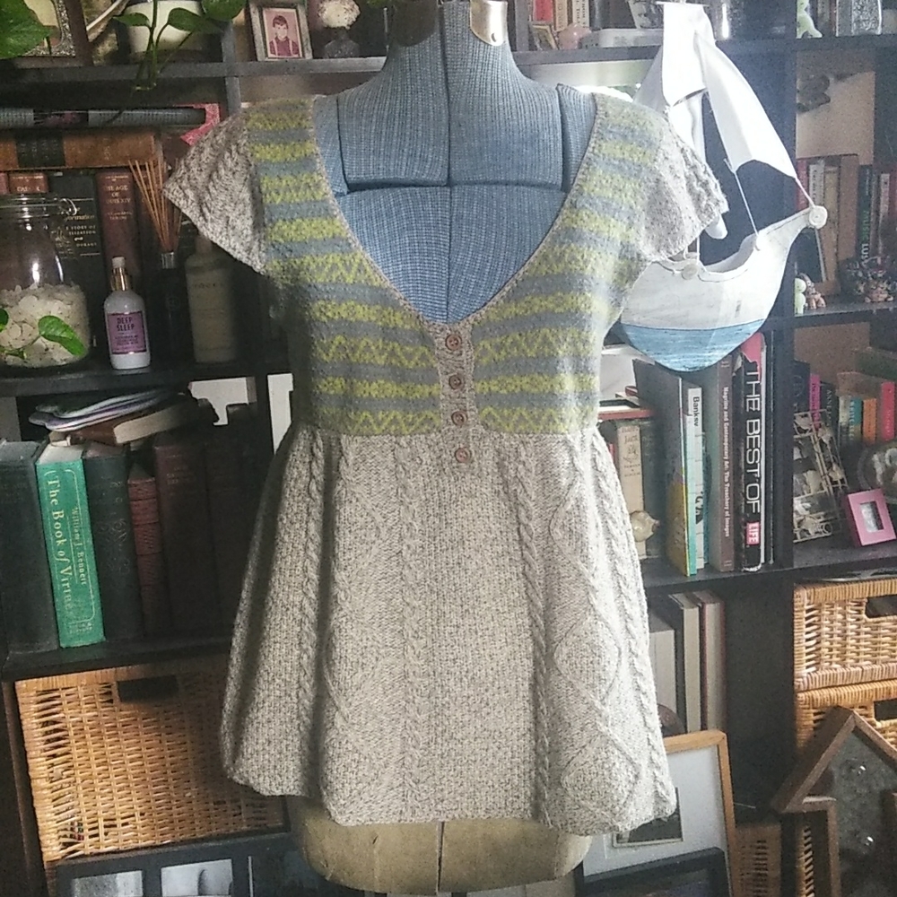 Anthropologie- faire isle knitted tunic by Free People